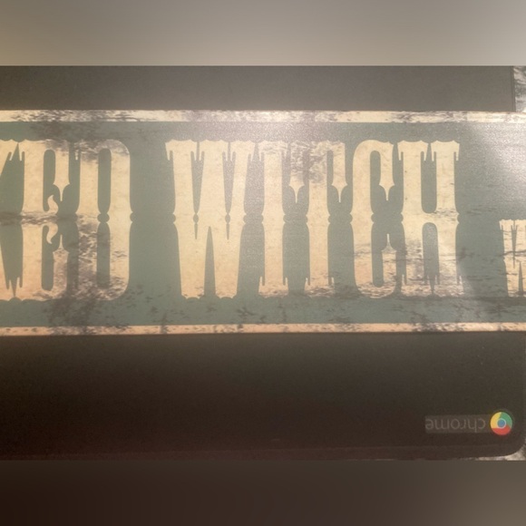 4/$25 Wicked Witch way wall sign. Brand new. 4 holes for hanging up. See pics - Picture 4 of 8
